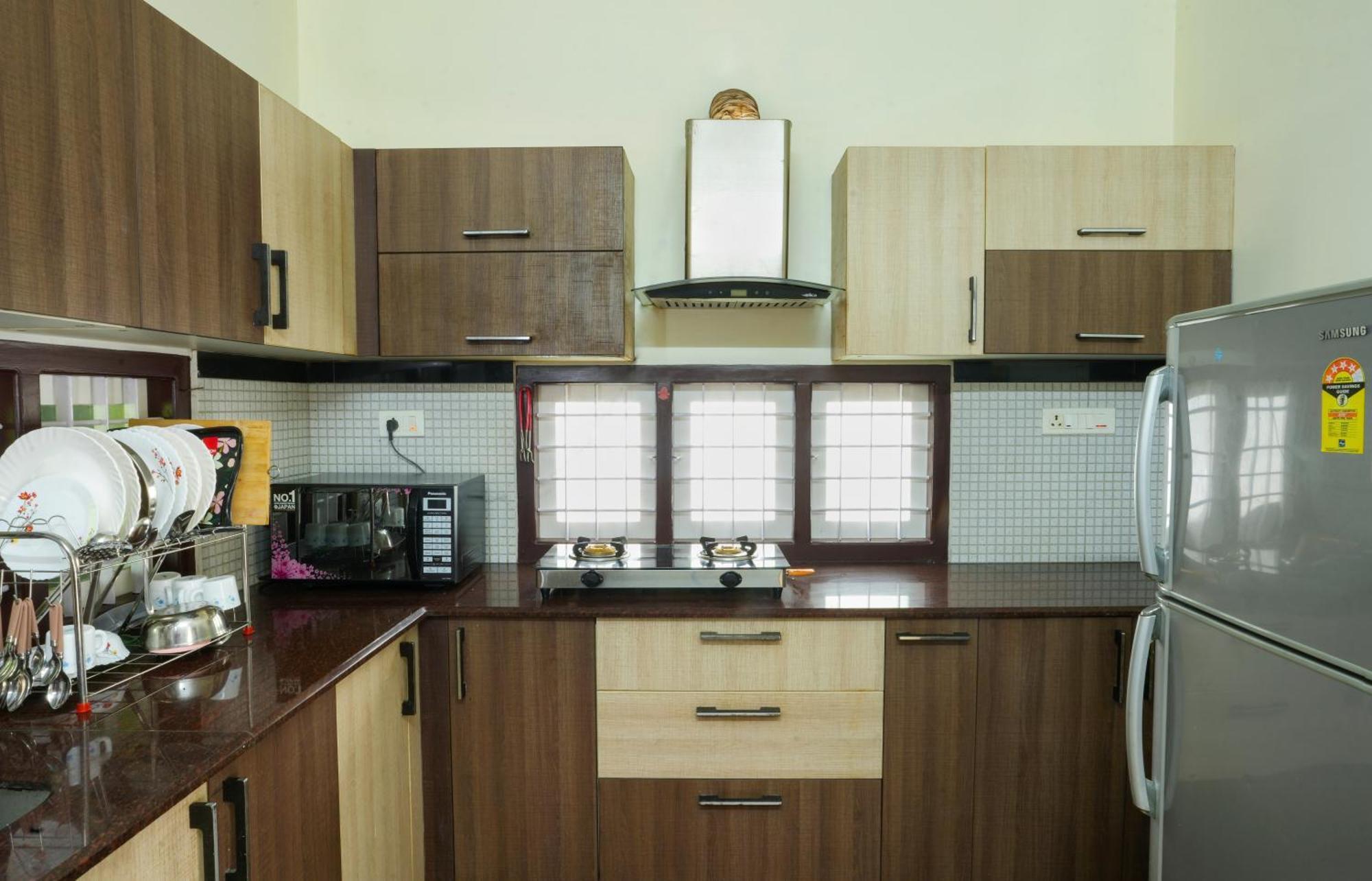 Swapna Home Suites Nedumbassery Exterior photo